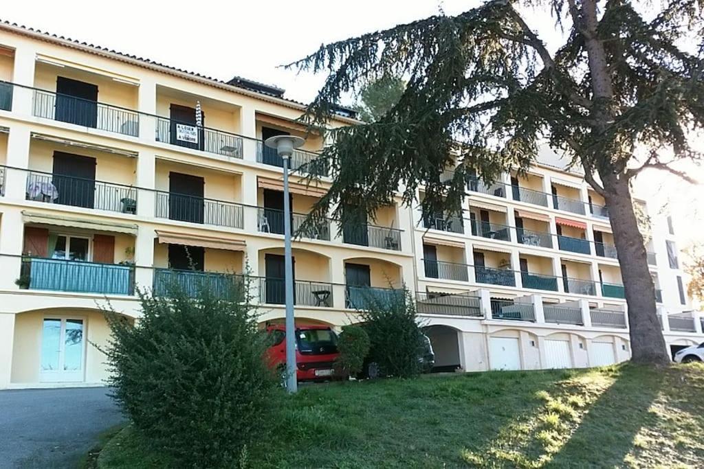 Lumineux Studio-Gréoux-les-Bains المظهر الخارجي الصورة